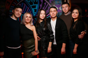 FIJI Lounge bar на Подоле, Киев