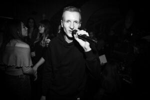 FIJI Lounge bar на Подоле, Киев